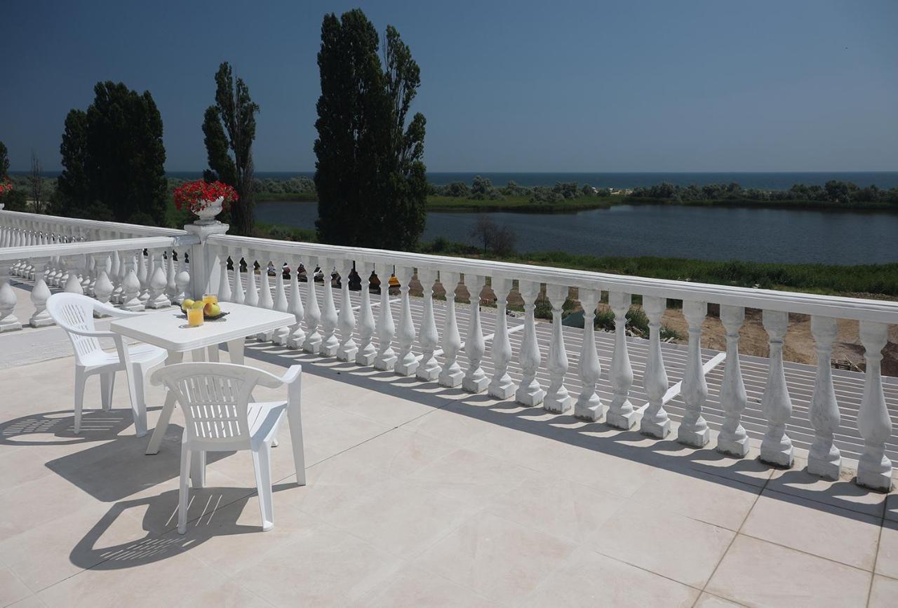 Hotel Panorama Briz à Karolino-Buhaz Extérieur photo