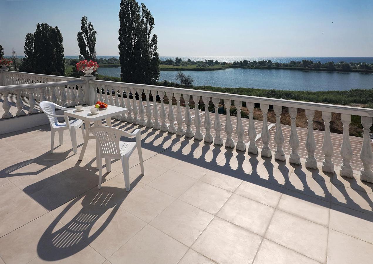 Hotel Panorama Briz à Karolino-Buhaz Extérieur photo